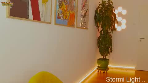 Stormi online show from January 15, 8:17 pm