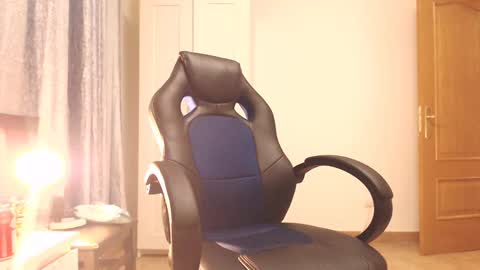 taira altair maturana online show from March 8, 4:34 am