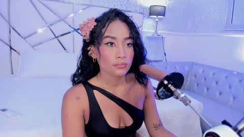 Stormy  online show from April 16, 3:17 am