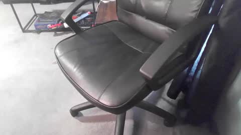 str8shooter11 online show from February 6, 12:15 pm