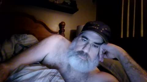 Snapshot of straightbear4you chatting on September 11, 9:54 am Straightbear4you online show from September 11, 9:54 am