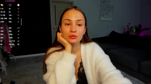 Laura online show from October 2, 3:16 am