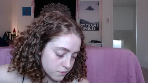 Strawberrylotsacake online show from July 6, 8:11 pm
