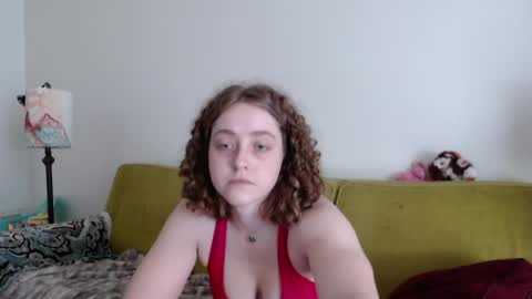 Strawberrylotsacake online show from May 25, 5:41 pm