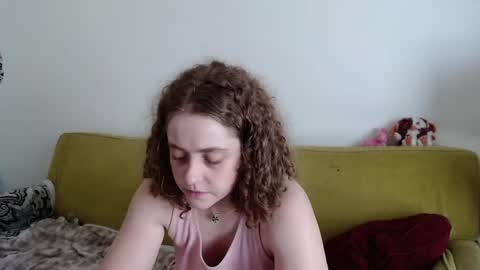 Strawberrylotsacake online show from May 30, 4:38 pm