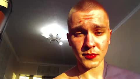 Yan online show from April 15, 3:59 pm