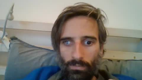 stroke1 online show from February 19, 8:57 am