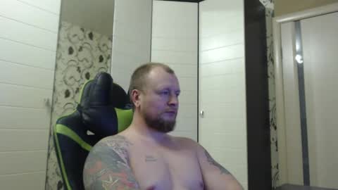 Alex online show from November 9, 1:36 pm