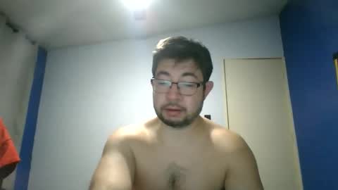 Snapshot of strudinovhotsun chatting on October 24, 9:54 am strudinovhotsun online show from October 24, 9:54 am
