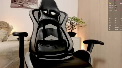 Samuel online show from February 15, 12:57 am