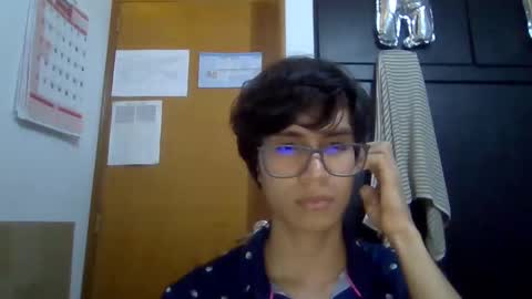 studentlatinboy online show from October 8, 6:08 am