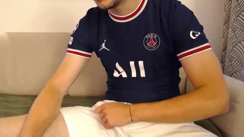 Stud From Paris online show from May 24, 12:01 pm