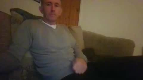 stuuuey73 online show from May 2, 8:58 pm