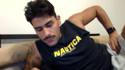 suaveces online show from September 22, 1:42 am