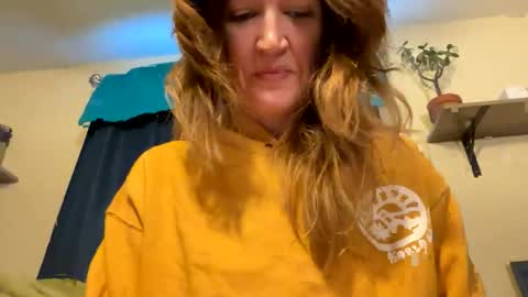 sub4you69brat online show from February 25, 9:37 pm