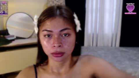 Snapshot of suckablechick chatting on February 1, 6:43 am Marry online show from February 1, 6:43 am