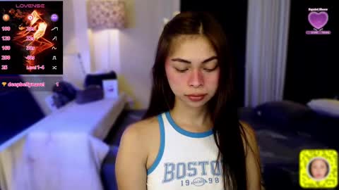 Snapshot of suckablechick chatting on March 12, 2:20 am Marry online show from March 12, 2:20 am