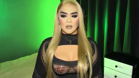 JADE ELYSE online show from February 9, 1:20 am