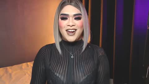 Snapshot of suckablecockoffreya chatting on January 27, 10:06 am JADE ELYSE online show from January 27, 10:06 am