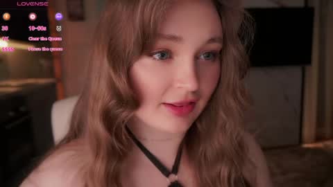 suckdolluxe online show from May 9, 1:50 pm