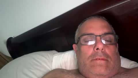 suecoalsu1234 online show from March 3, 4:41 am