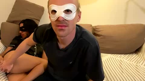 Sugar and Spice online show from December 4, 4:15 am