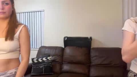 sugarbabies21 online show from January 11, 5:35 am