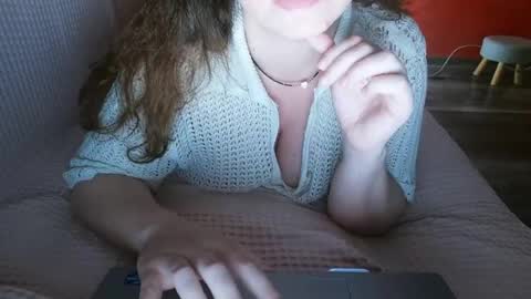 sugarbellla online show from June 24, 10:17 pm