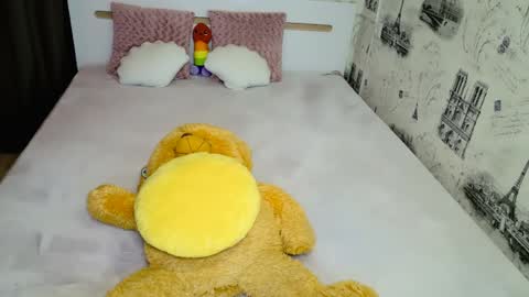 sugarkissx online show from April 10, 6:56 pm