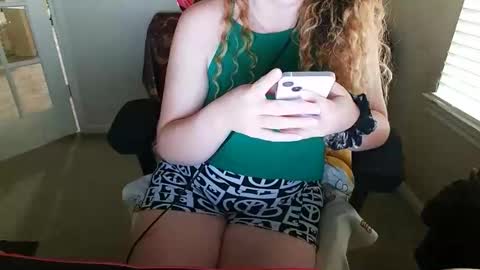 sugasunny online show from October 16, 10:41 pm