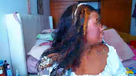 Snapshot of suggarbaby1 chatting on February 23, 4:57 pm Cami   Back in 2 hours online show from February 23, 4:57 pm