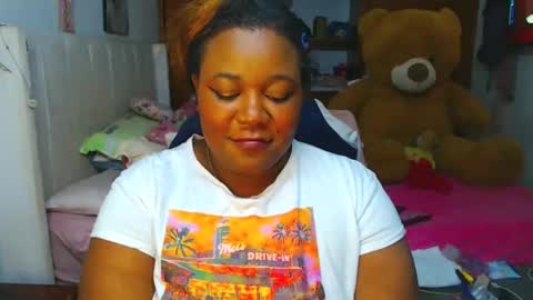 Snapshot of suggarbaby1 chatting on March 2, 4:28 am Cami   Back in 2 hours online show from March 2, 4:28 am