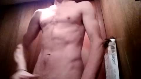 sullyp1987 online show from December 15, 11:50 am