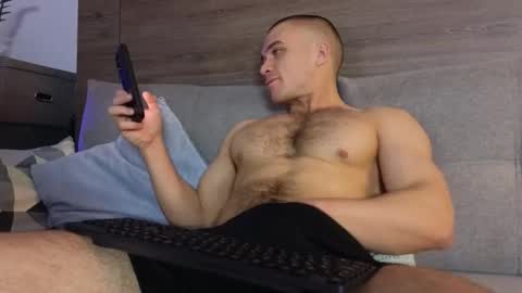 sultryandrewww online show from January 14, 2:36 pm