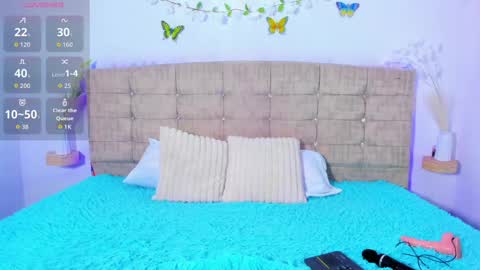 summer_girls01 online show from March 21, 5:50 pm