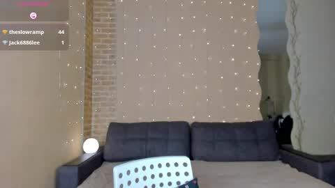 sunfox online show from October 5, 3:26 am