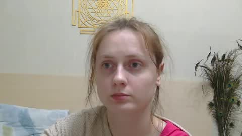 Olivia online show from April 7, 6:10 pm