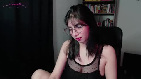  violetta  online show from February 23, 9:50 pm