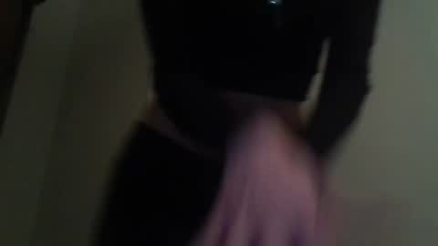 suni online show from February 7, 3:04 pm