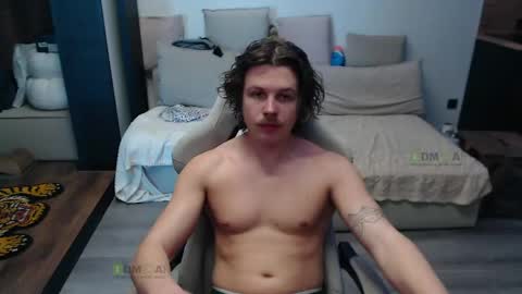 Alice and Sergey online show from April 17, 10:28 am