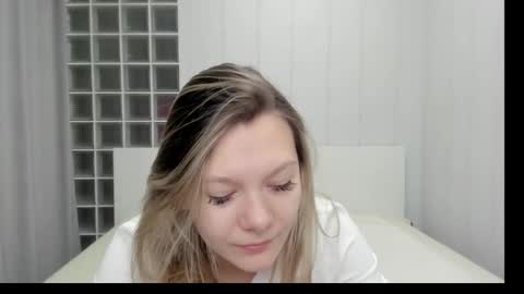 Sammy online show from December 14, 1:23 am