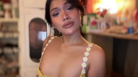 ANGEL-DONT FORGET TO THUMBS UP AND FOLLOW online show from April 8, 4:26 am