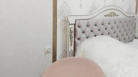 Vanessa online show from February 15, 5:53 am