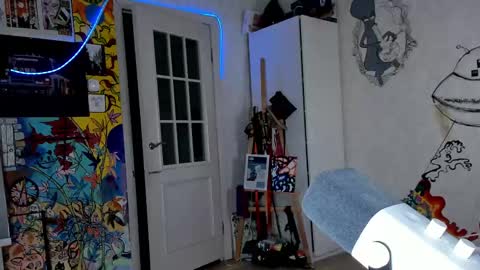 Sunny online show from March 7, 7:05 pm