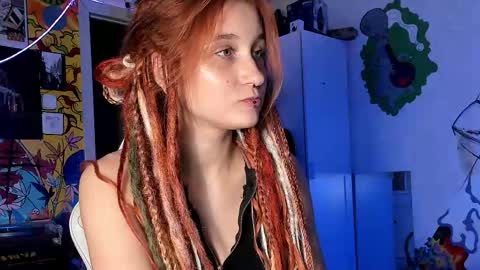 Sunny online show from September 25, 7:43 pm