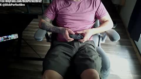 sunny valentine online show from April 29, 2:22 pm