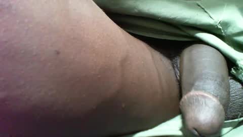 Snapshot of sunnyjohn447 chatting on October 22, 10:00 pm Sunnyblack2 online show from October 22, 10:00 pm