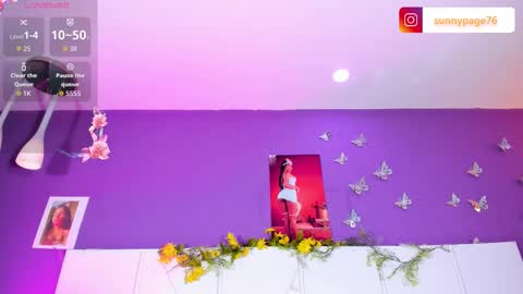      online show from November 18, 6:55 pm