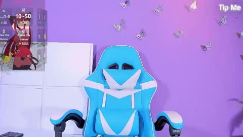 Snapshot of sunnypage chatting on February 23, 10:20 pm      online show from February 23, 10:20 pm