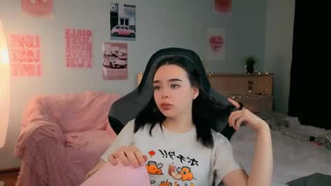 Luna online show from April 30, 7:08 pm